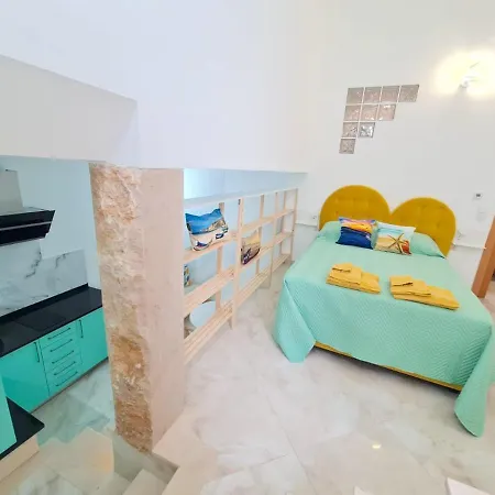 Maison d'hôtes Apartamento T1 - Composto Por Quarto, Casa De Banho E Cozinha Ideal Para 1 Casal De Ferias *